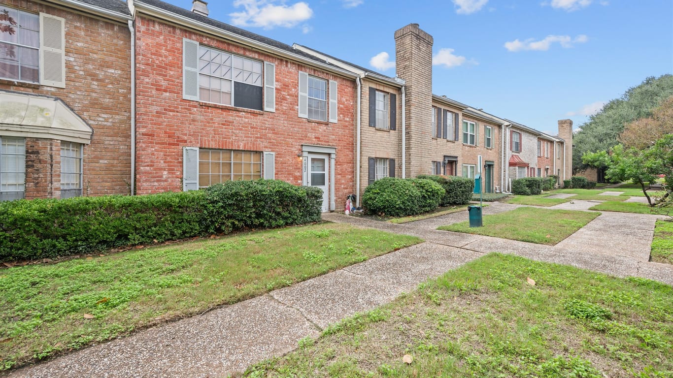 Houston 2-story, 2-bed 4002 Belle Park Drive 4002-idx