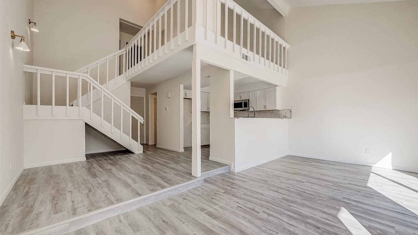 Houston 2-story, 2-bed 12632 Newbrook Drive-idx