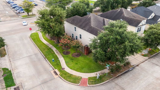 Houston 2-story, 5-bed 6503 E Bayberry Bend Circle Drive-idx