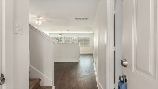 Houston 2-story, 4-bed 1031 Grassy View Drive-idx