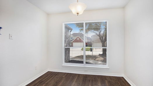 Houston 2-story, 5-bed 1107 Laurel Chase Trail-idx