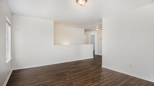 Houston 2-story, 5-bed 1107 Laurel Chase Trail-idx