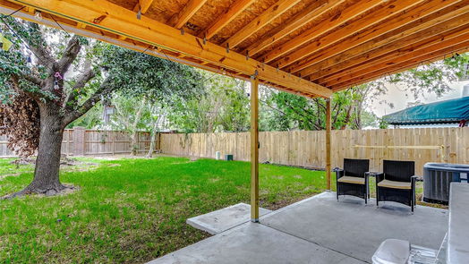 Houston 2-story, 4-bed 1027 Willow West Drive-idx