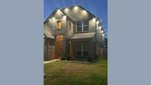 Houston 2-story, 4-bed 1019 Carolina Wren Circle-idx