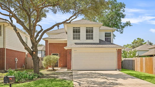 Houston 2-story, 3-bed 1010 Willow West Drive-idx