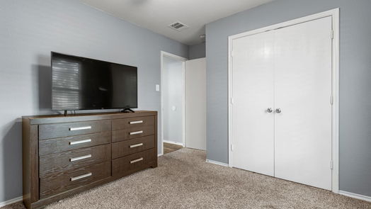 Houston null-story, 3-bed 323 Remington Creek Drive-idx