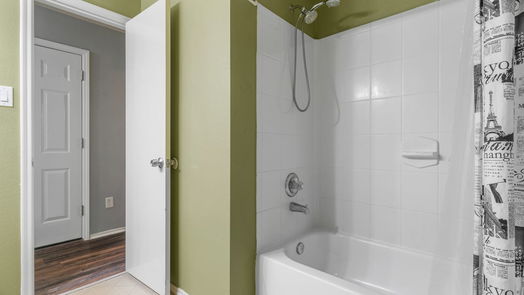Houston null-story, 3-bed 323 Remington Creek Drive-idx