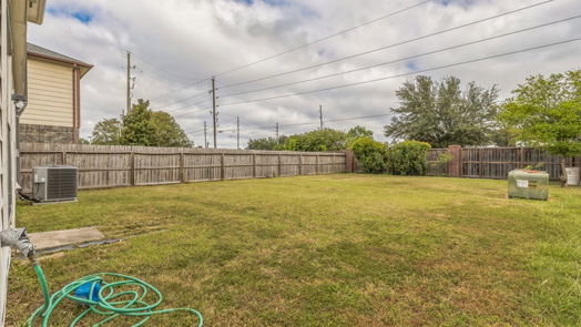 Houston 2-story, 3-bed 1011 Willow West Drive-idx