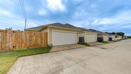 Houston 1-story, 3-bed 1111 Verde Trails Drive-idx