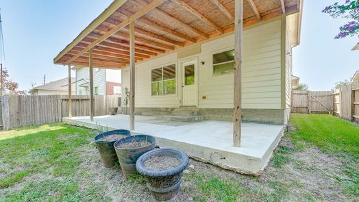 Houston 2-story, 4-bed 3023 Cypress Island Drive-idx