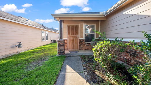 Houston null-story, 3-bed 739 Sun Lodge Drive-idx