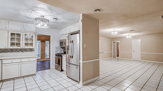 Houston 1-story, 4-bed 8302 Braeburn Valley Drive-idx