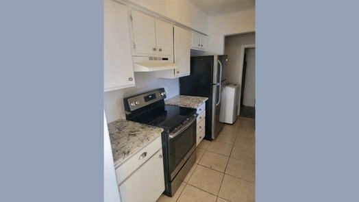 Houston 2-story, 2-bed 8901 S Braeswood Boulevard 107-idx