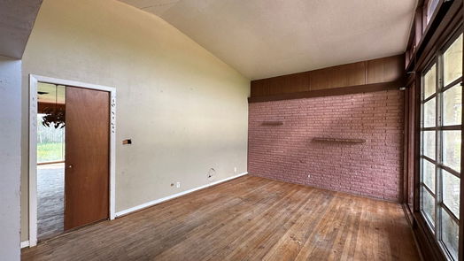 Houston 1-story, 2-bed 6225 Grape Street-idx