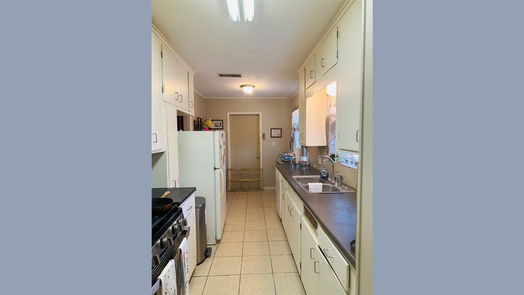 Houston 1-story, 3-bed 8717 Dunlap Street-idx