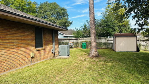 Houston 1-story, 3-bed 8717 Dunlap Street-idx