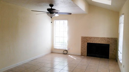 Houston 2-story, 2-bed 8901 S Braeswood Boulevard 107-idx