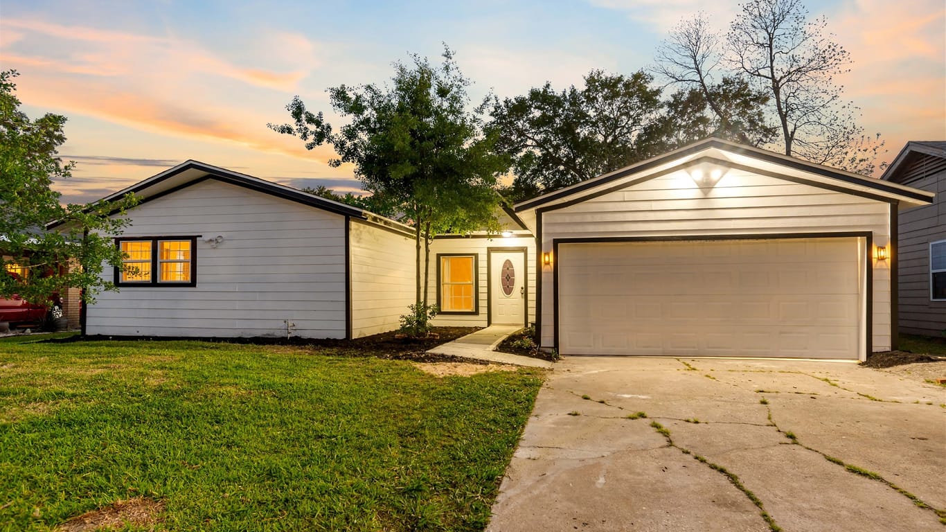 Houston 1-story, 4-bed 6821 Concho Street-idx