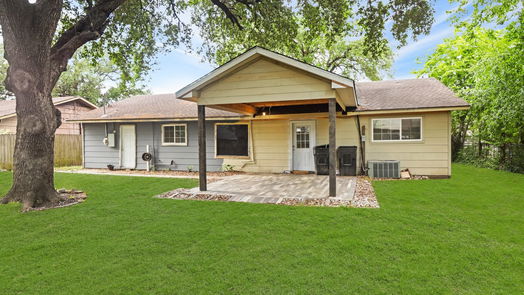 Houston 1-story, 3-bed 7007 Bellaire Boulevard-idx