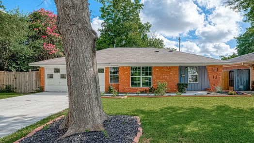 Houston 1-story, 3-bed 8930 SANGAMON Lane-idx