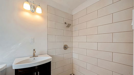 Houston 1-story, 3-bed 8930 SANGAMON Lane-idx