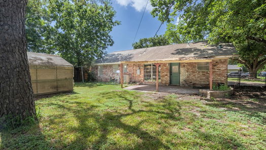 Houston 1-story, 3-bed 6446 Sharpview Drive-idx