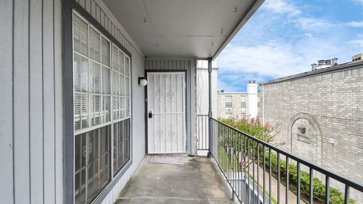 Houston 1-story, 2-bed 6606 De Moss Drive 314-idx