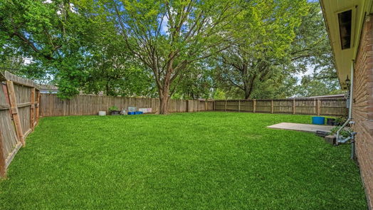 Houston 1-story, 3-bed 8707 Braes River Drive-idx