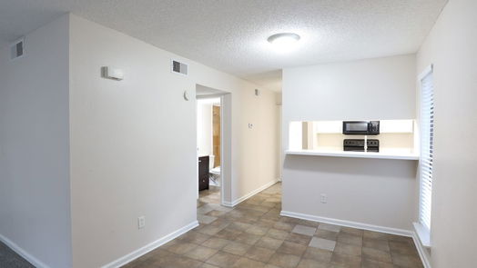 Houston 1-story, 1-bed 6601 Sands Point Drive 74-idx