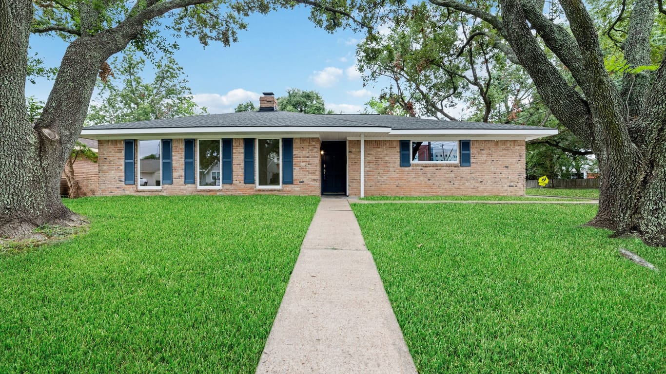 Houston 1-story, 3-bed 7635 Troulon Drive-idx