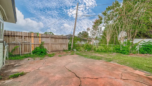 Houston 1-story, 3-bed 6119 Indigo Street-idx