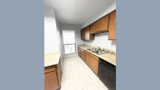 Houston 1-story, 1-bed 6601 Sands Point Drive 11-idx