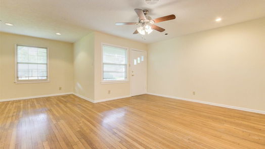 Houston 1-story, 3-bed 5922 Grape Street-idx