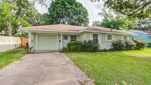 Houston 1-story, 3-bed 5922 Grape Street-idx