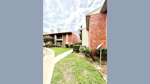 Houston null-story, 1-bed 8918 Bissonnet Street 503-idx