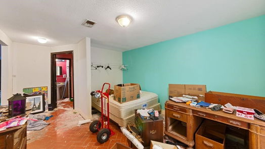 Houston 1-story, 3-bed 5910 Beechnut Street-idx