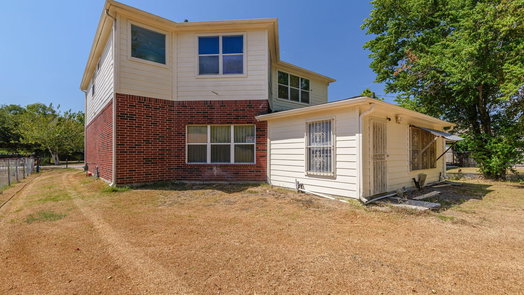 Houston 2-story, 3-bed 8409 Swiftwater Lane-idx