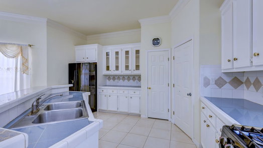 Houston 2-story, 3-bed 8409 Swiftwater Lane-idx