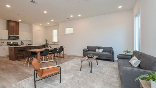 Houston 2-story, 3-bed 9617 Habitat Street-idx