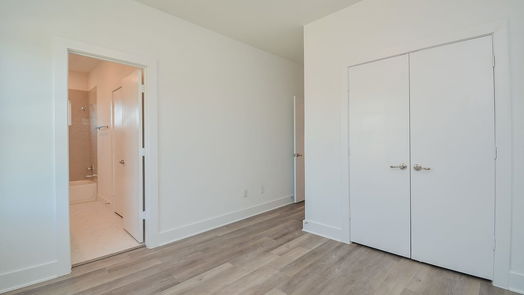 Houston 2-story, 3-bed 9617 Habitat Street-idx