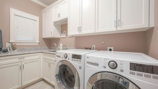 Houston 1-story, 3-bed 8219 Jet Pilot Street-idx