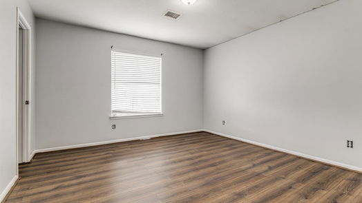 Houston 1-story, 3-bed 10926 Malden Drive-idx