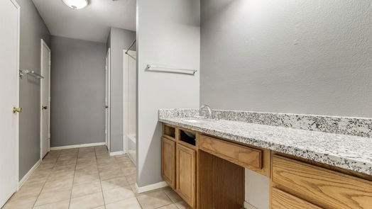 Houston 1-story, 3-bed 10926 Malden Drive-idx