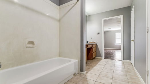 Houston 1-story, 3-bed 10926 Malden Drive-idx