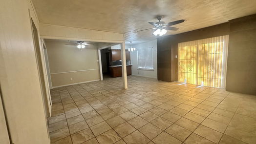 Houston 1-story, 3-bed 10211 Quiet Valley Lane-idx