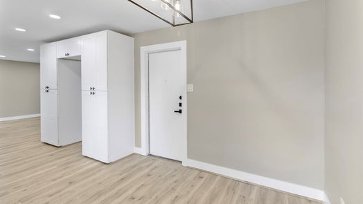 Houston 1-story, 3-bed 8319 Springtime Lane-idx