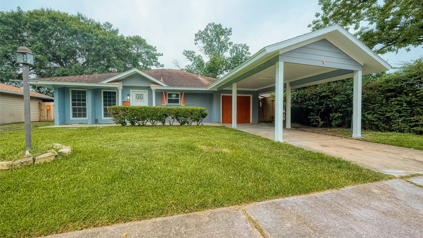 Houston 1-story, 3-bed 9918 Caffrey Street-idx