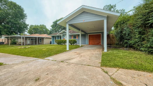 Houston 1-story, 3-bed 9918 Caffrey Street-idx