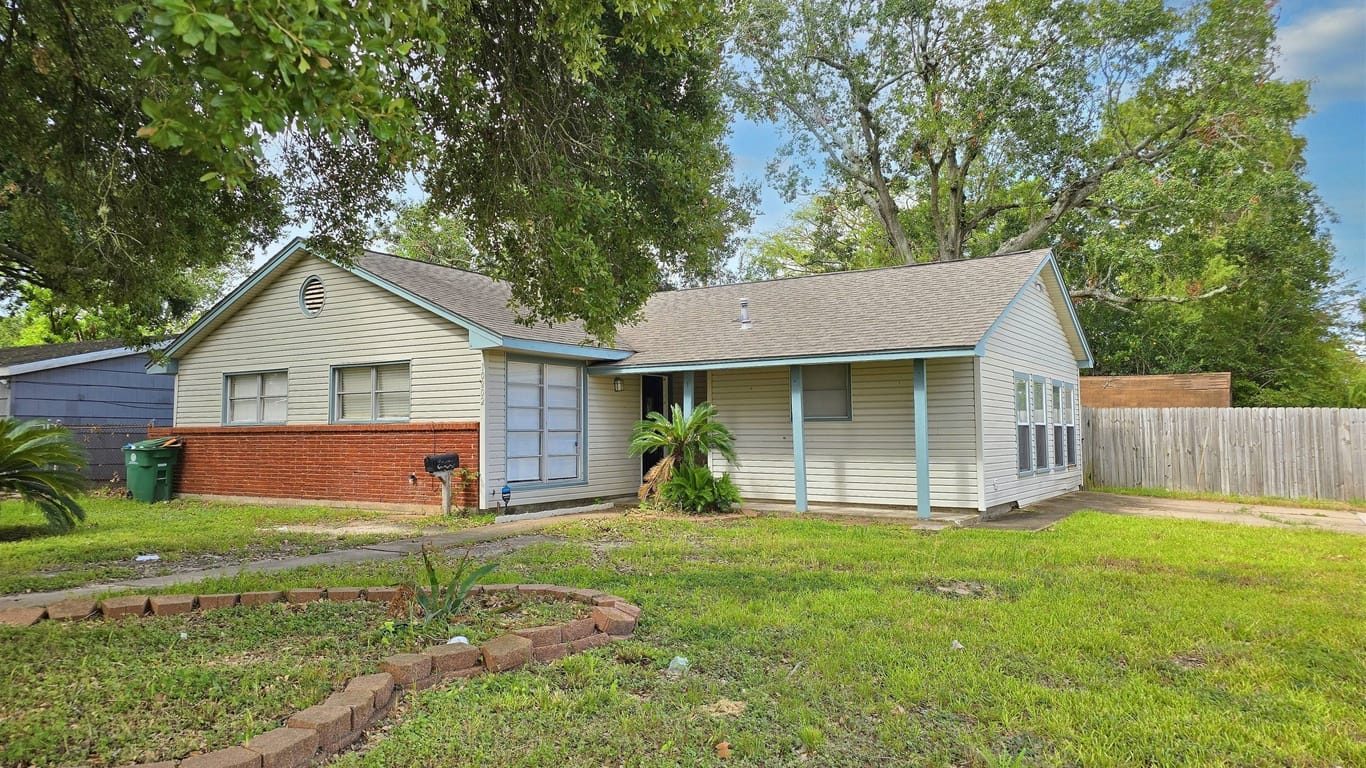 Houston 1-story, 3-bed 10802 Hoffer Street-idx