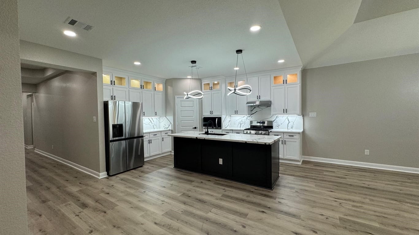 Houston 1-story, 4-bed 8109 Tavenor Lane-idx